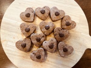 ザクザク！オートミール麹で作るココアチョコチップクッキー